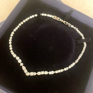 Swarovski all round necklace